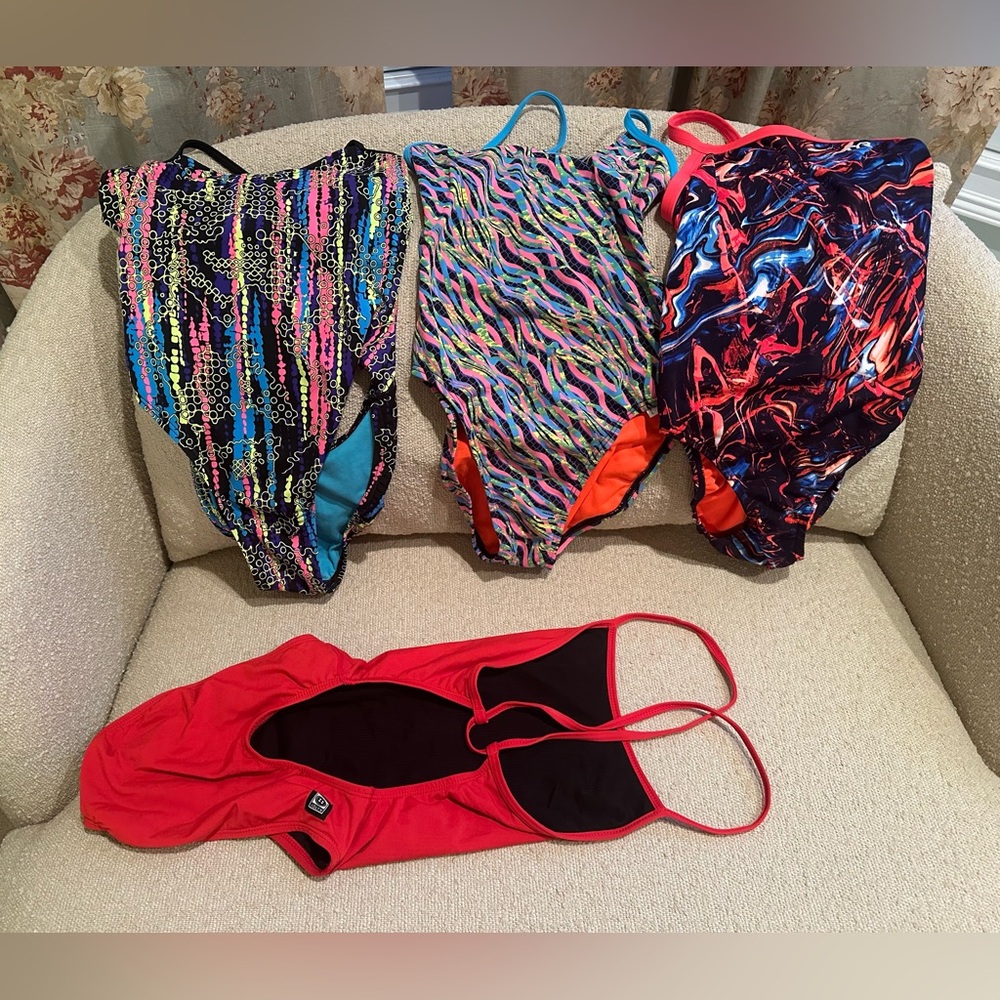 3 TYR & 1 JOLYN Women's One-Piece Practice Suits for Competitive Swimmers, Sz 28